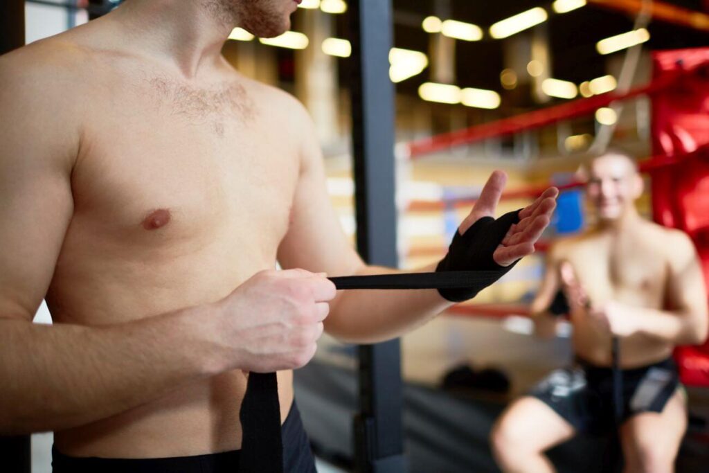 Ćwiczenia z gumą na biceps efekty