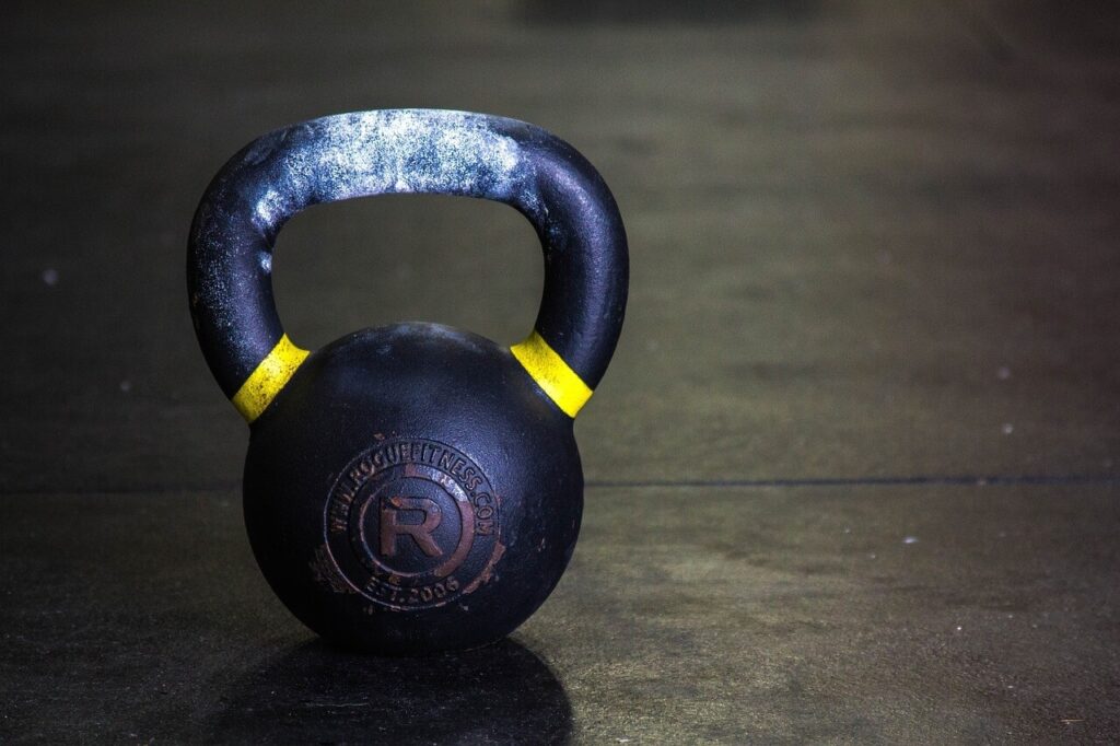 crossfit dla początkujących kettlebell