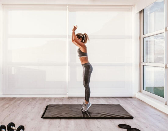 ćwiczenia na brzuch nieobciążające kręgosłupa