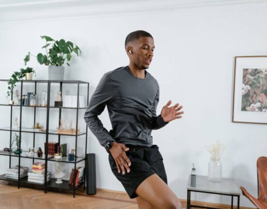 Ćwiczenia na mięśnie nóg w domu